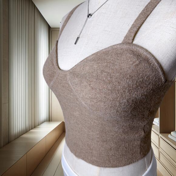 Women's Aritzia Wilfred Sicily Sweater (S Heather Gold Camel) - Picture 4 of 7